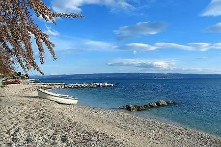 Relax Holiday * Podstrana